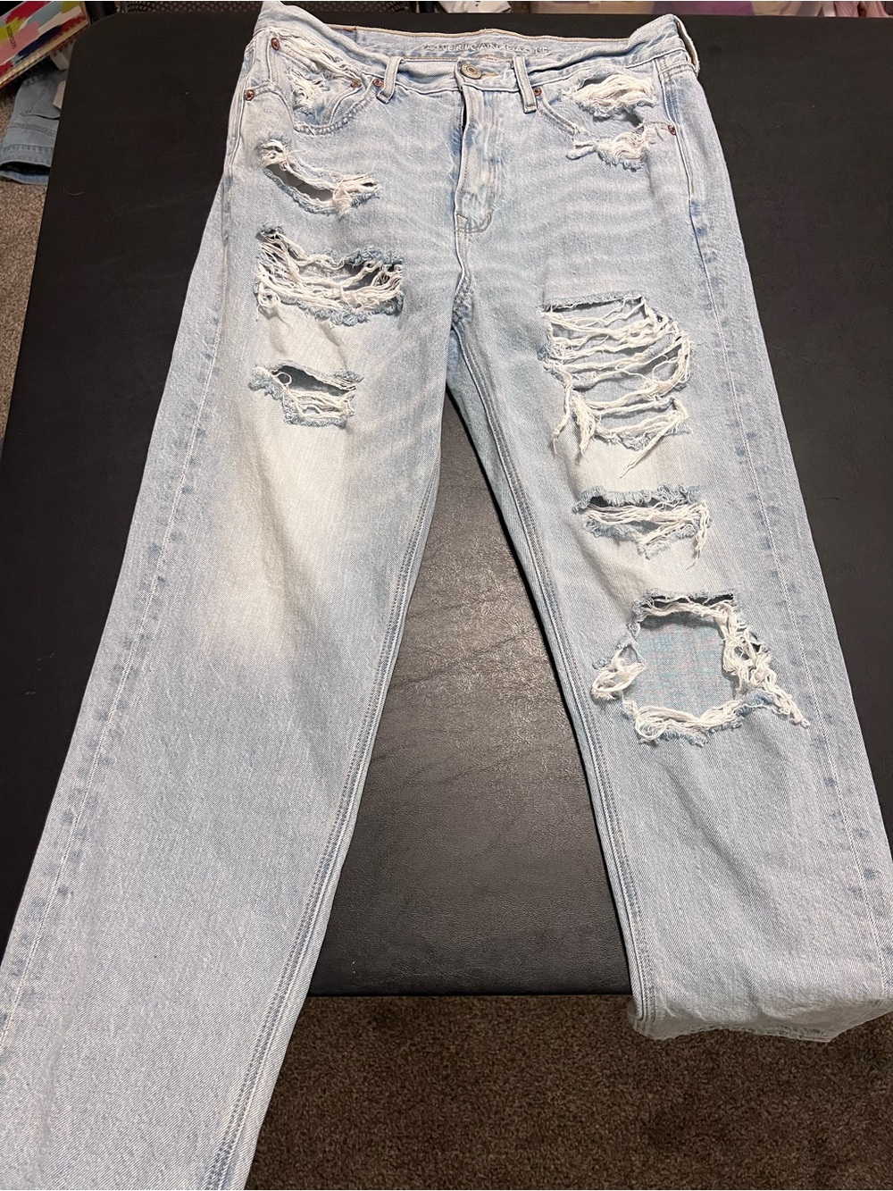 American Eagle Outfitters Light Blue Distressed Boyfriend Jeans